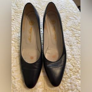 Brooks Brothers Low Pump Black SZ 7.5 AA